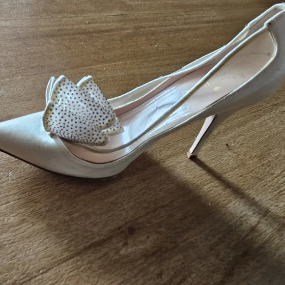Kate Spade heels - Picture 2 of 4